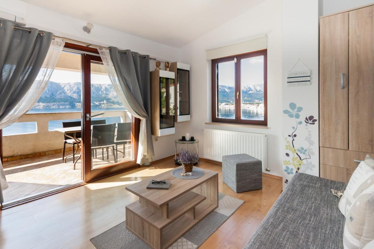 Lori Apartment บัชกา ภายนอก รูปภาพ